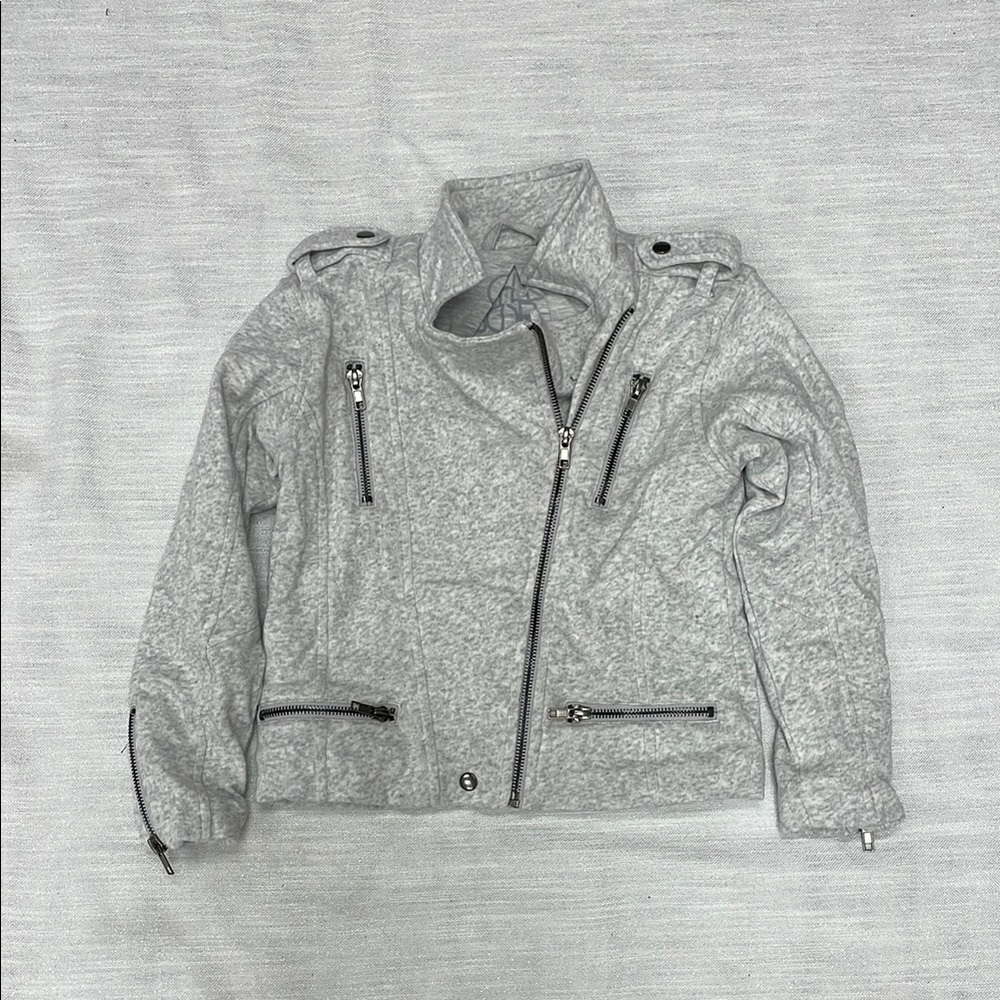 Chaser Gray Blazer with Structured Design